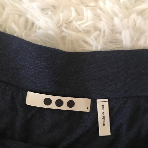 New Three Dots Off The Shoulder Flowy Top Tencel - Picture 4 of 7